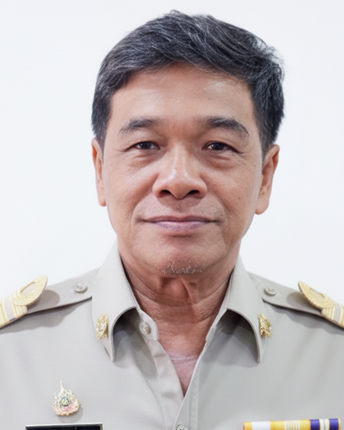 นายทรงวุฒิ รัตนสุนทร